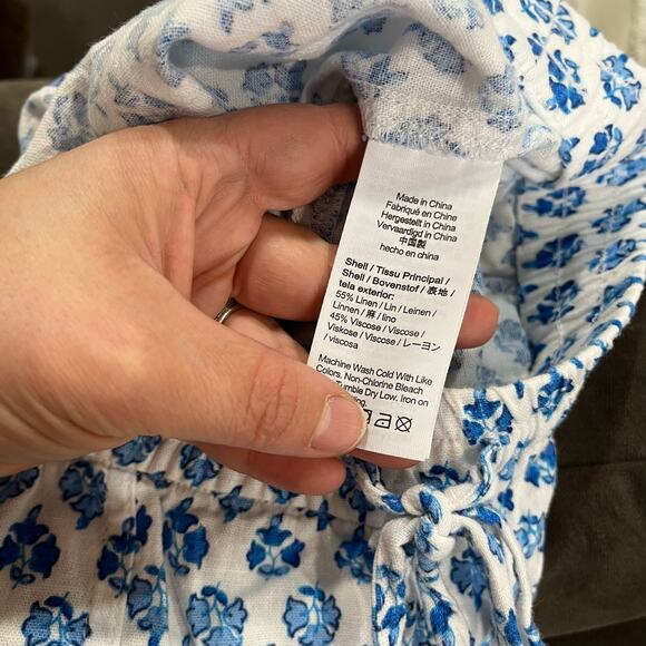 J.Crew Linen Blend Blue White Tile Print Shorts SZ S Summer Vacation Beachwear - Picture 9 of 11